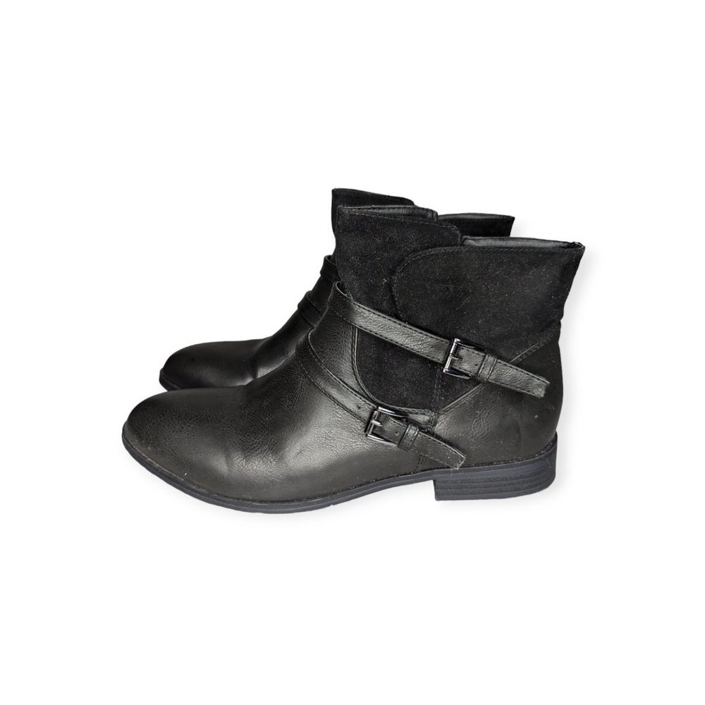 CL by Chinese Laundry FONDA Low Rise Size Zip Black Faux Leather Boot Size 9M